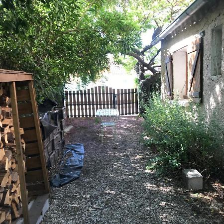 Studio Mitoyen / 2 Personnes Йер Экстерьер фото